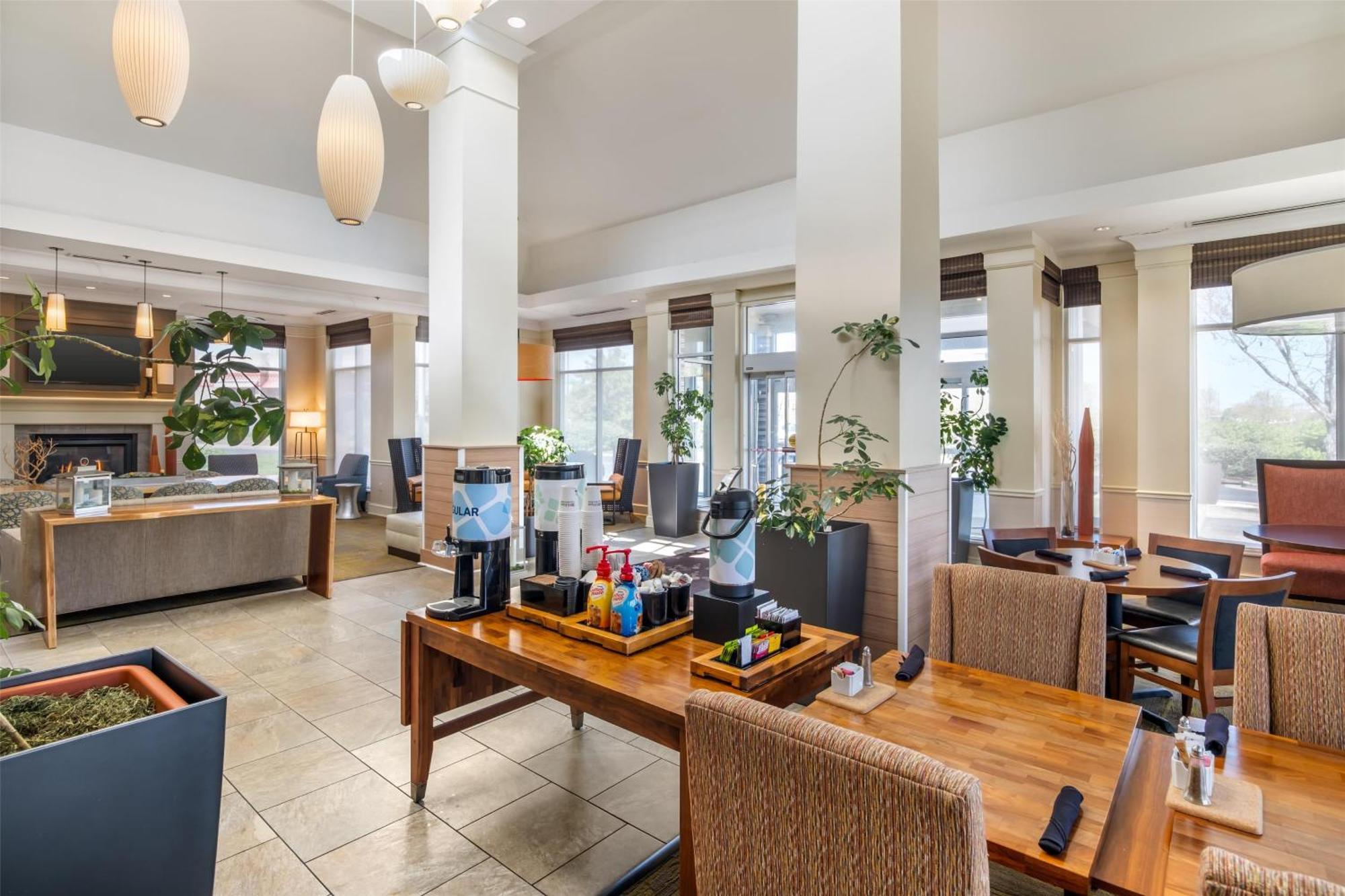 Hilton Garden Inn Lexington Dış mekan fotoğraf