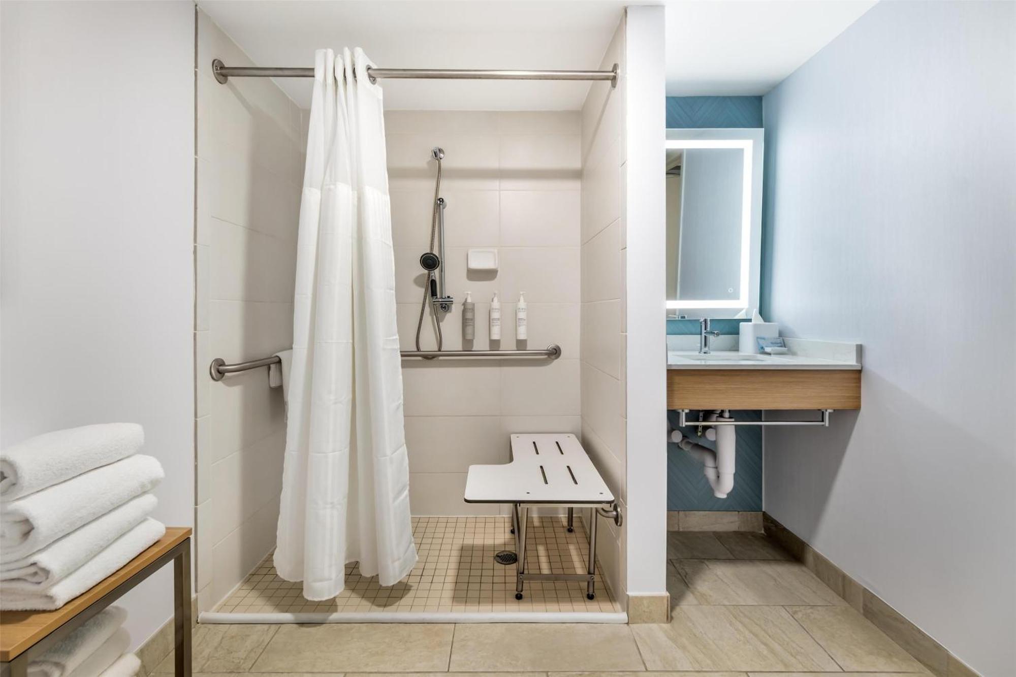 Hilton Garden Inn Lexington Dış mekan fotoğraf