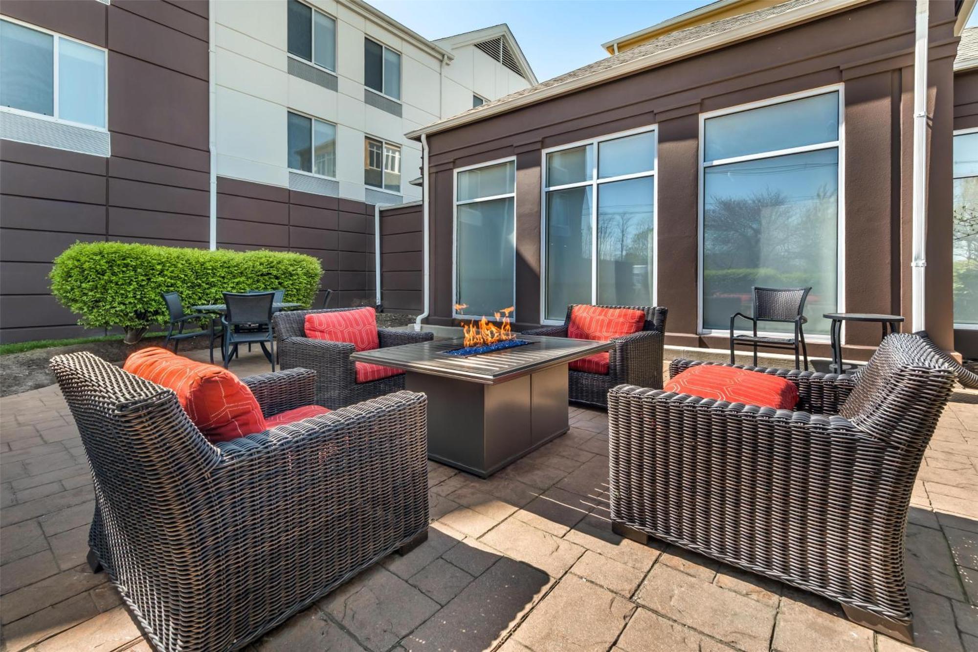 Hilton Garden Inn Lexington Dış mekan fotoğraf